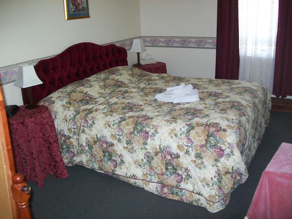 Benambra Queenscliff Hotel Kültér fotó